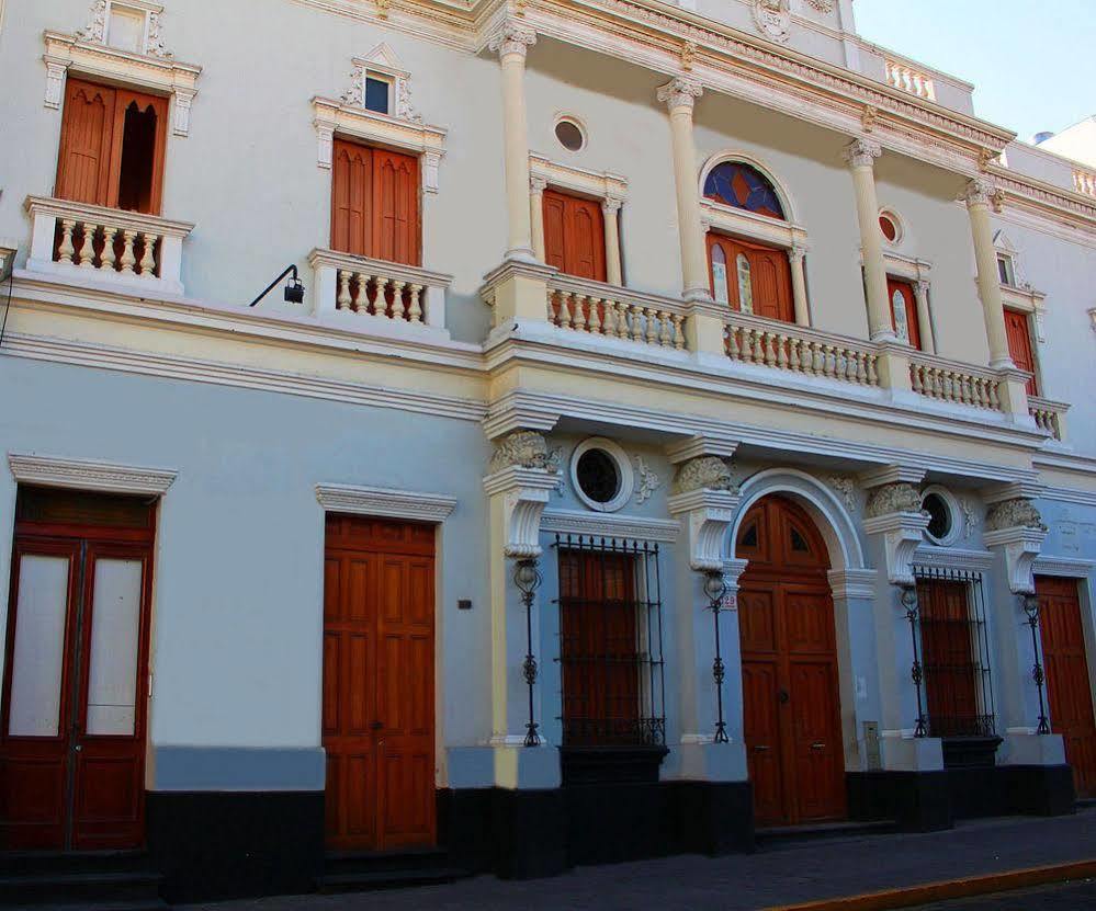 Mango Hostal